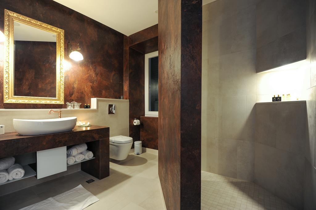 Silver & Gold Luxury Rooms Zadar Bilik gambar